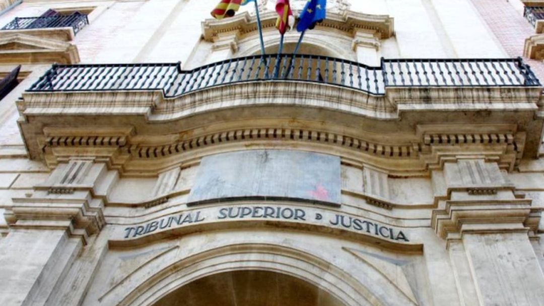 Foto de la fachada del Tribunal Superior de Justicia en València