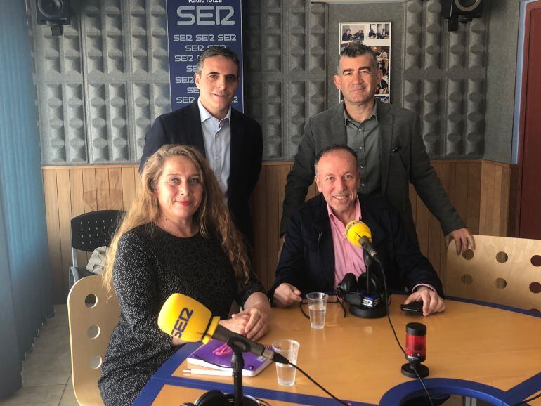 Viviana de Sans, José Vicente Marí Bosó, Joan Serra y Julián Aguilar