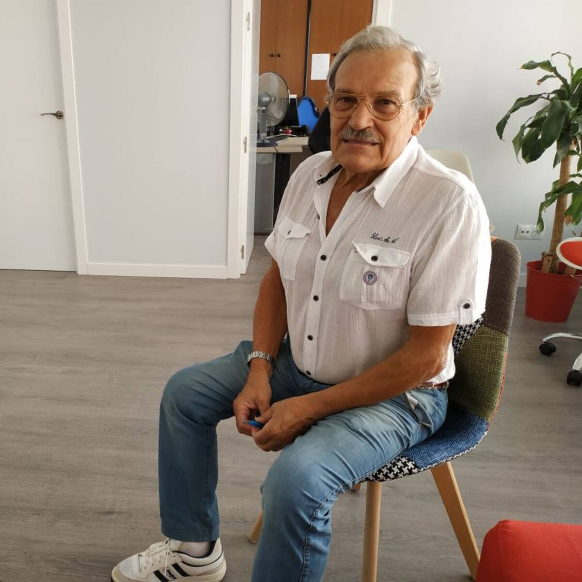 Prada a Tope: 'Los políticos ni se enteran de lo que pasa en los pueblos'