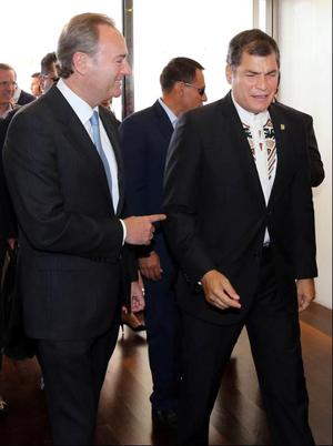 El President de la Generalitat, Alberto Fabra, y el Presidente de la República de Ecuador, Rafael Correa.
