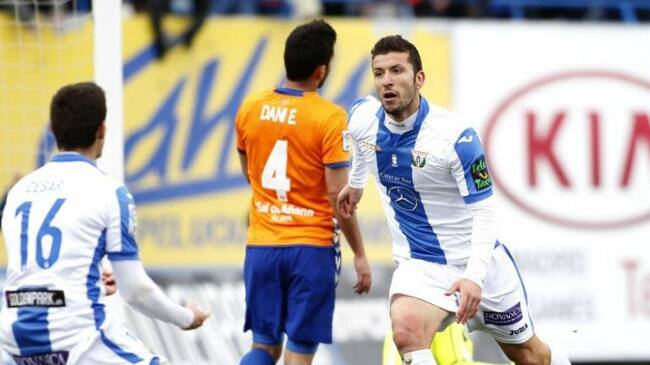 Lázaro marcó el 2 a 0 definitivo.