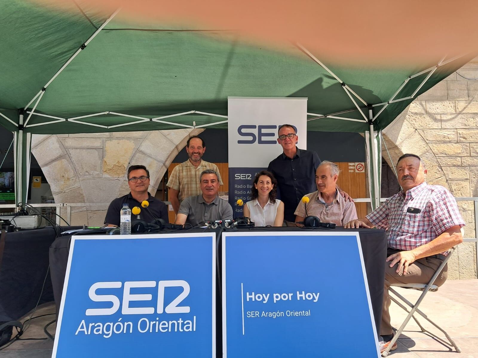 La Cadena ser ha emitido desde Graus un programa especial sobre la Fiesta de Longaniza