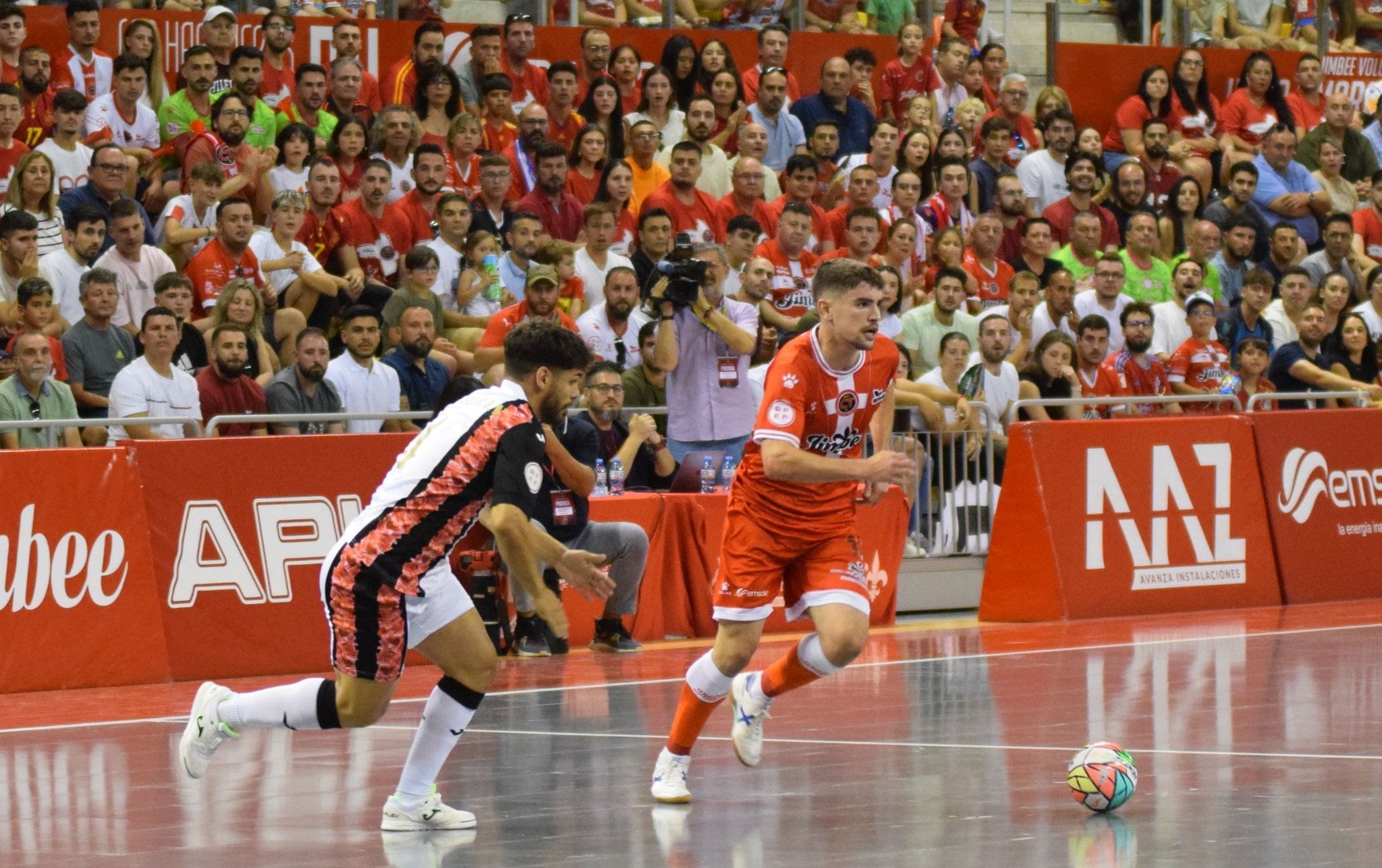 Jimbee y ElPozo se enfrentaban en el tercer partido de la final por el título de liga