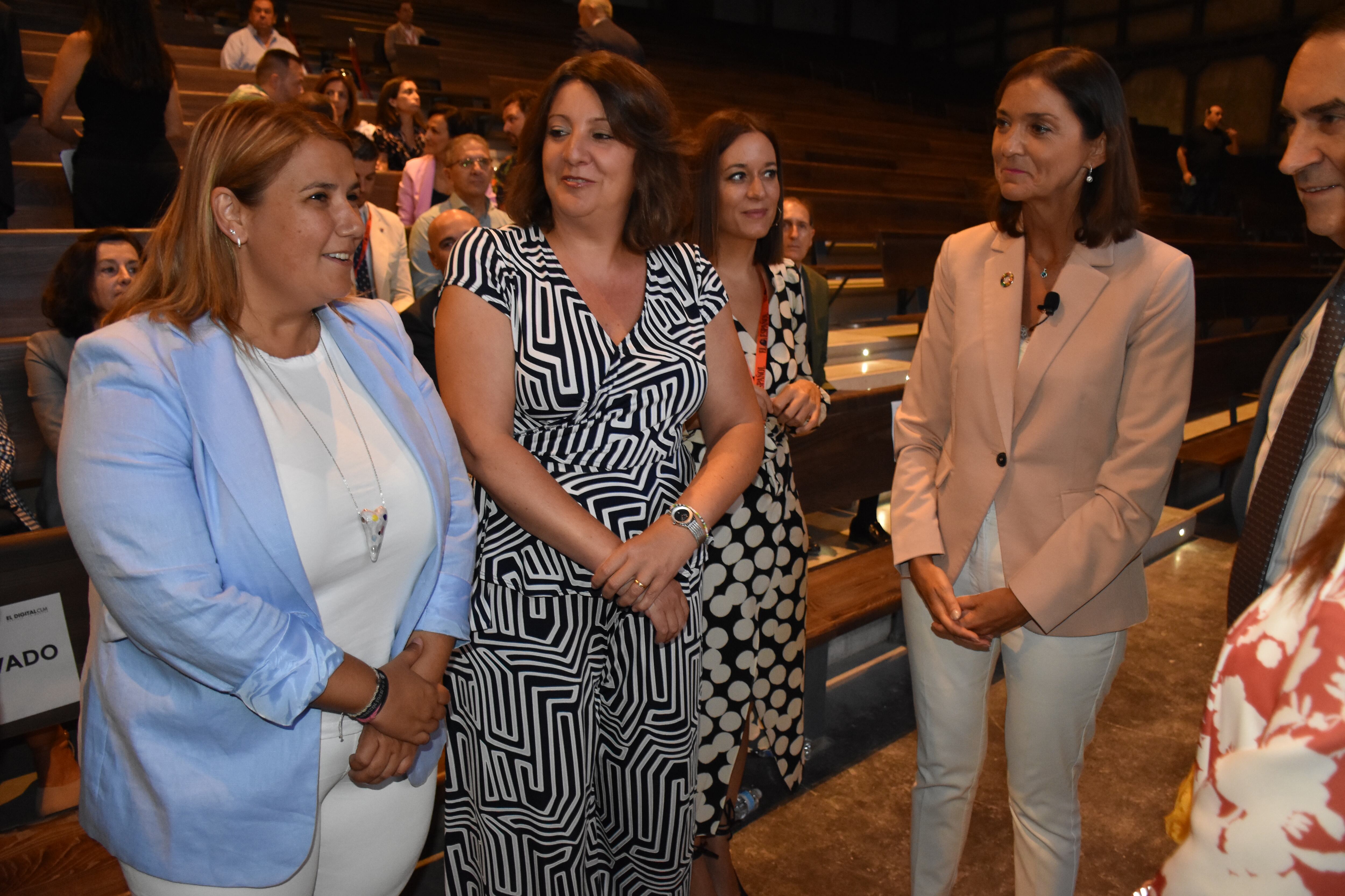 Tita García junto a la Consejera Patricia Franco