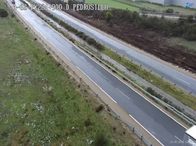 La autovía A-62 a su paso por Pedrosillo el Ralo.