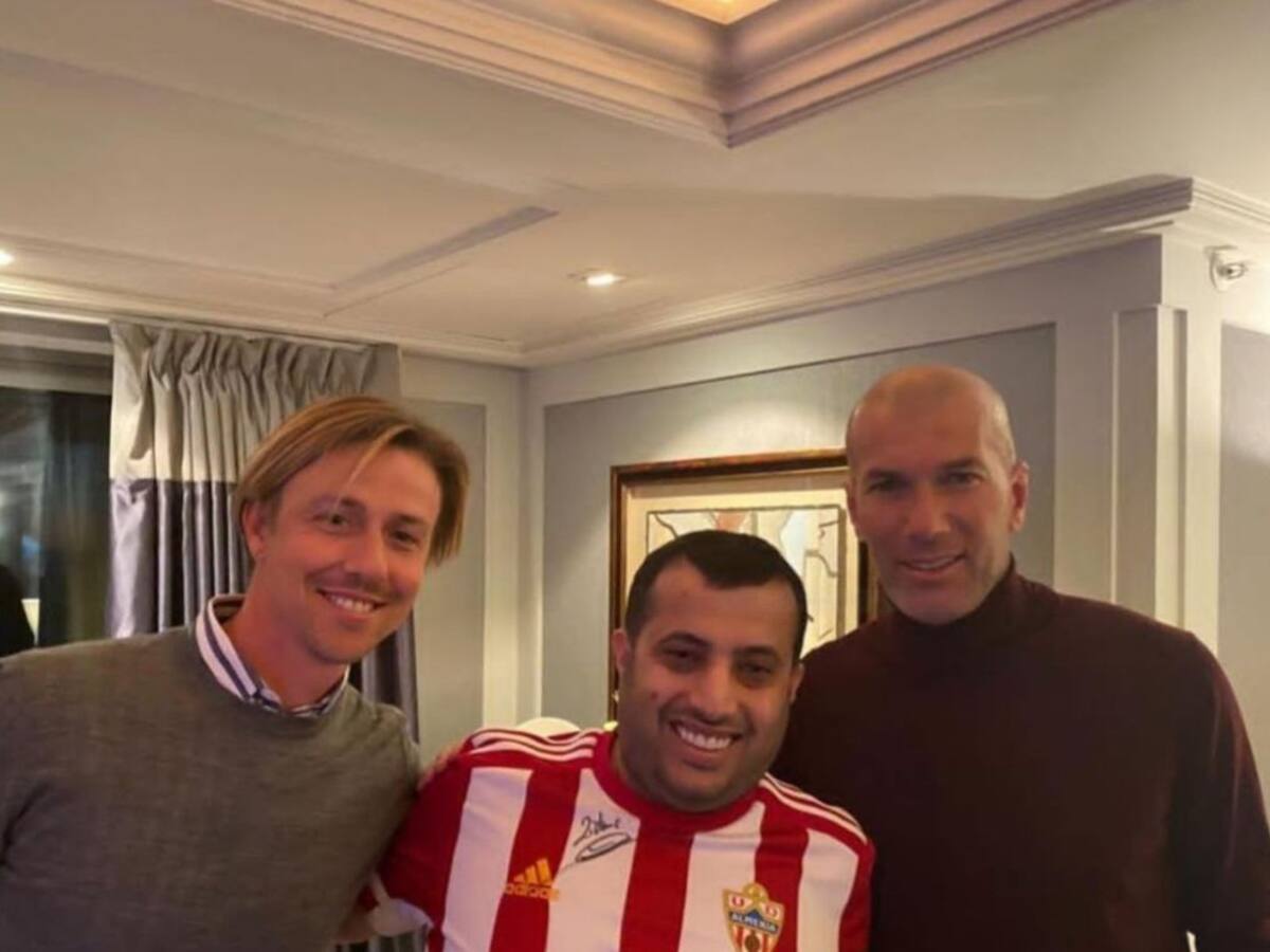 Zinedine Zidane también visita a Turki Al-Sheikh
