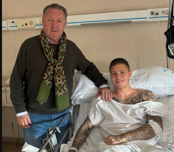 Agustín Lasaosa visitaba a Diego Aznar tras la operación