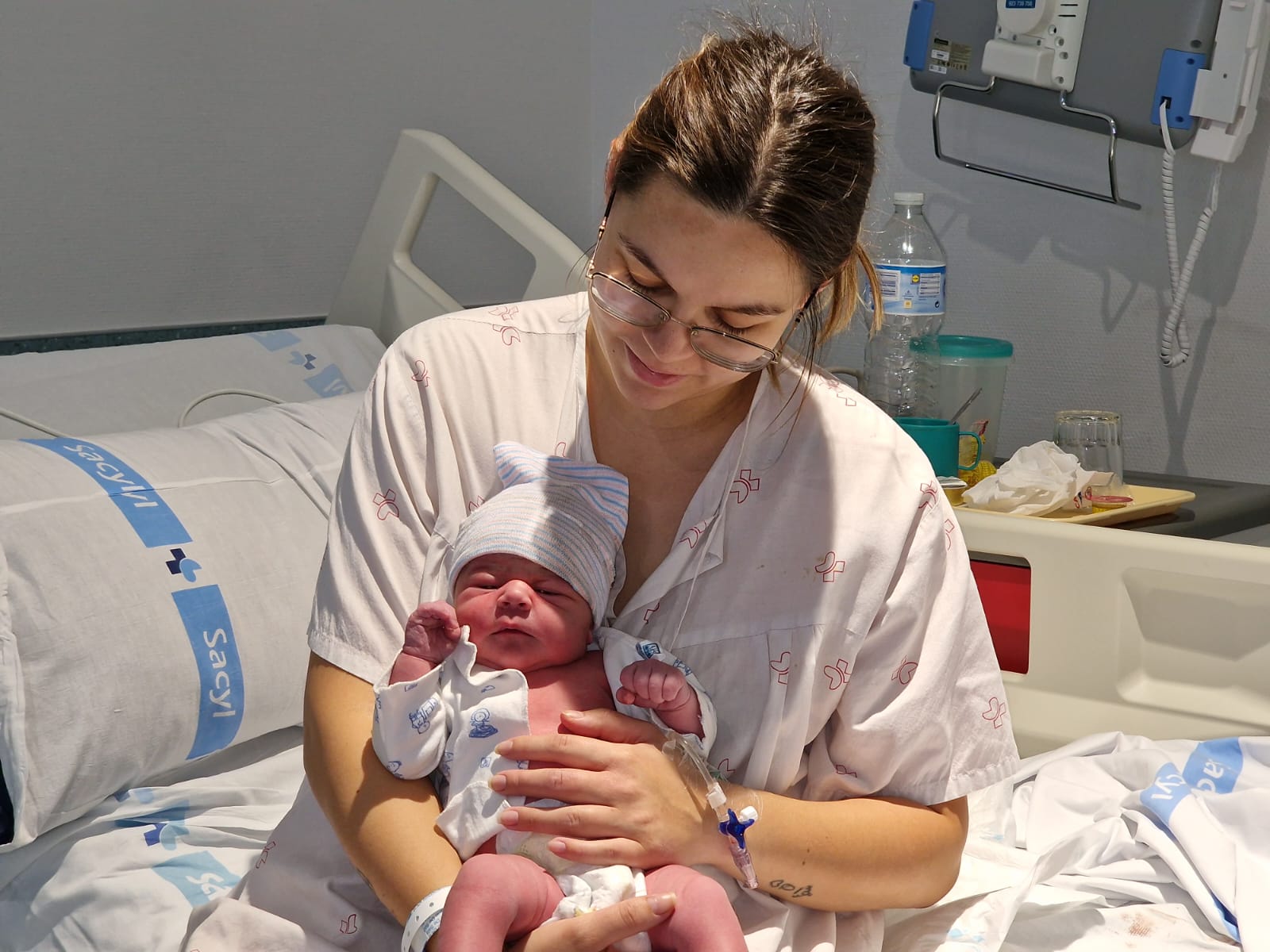Leyre con su mamá, Andrea