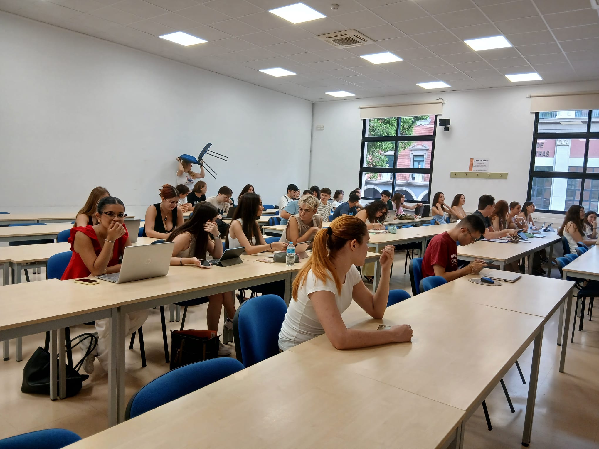 4.000 alumnos de la UMU comienzan sus clases en La Merced con un aulario renovado