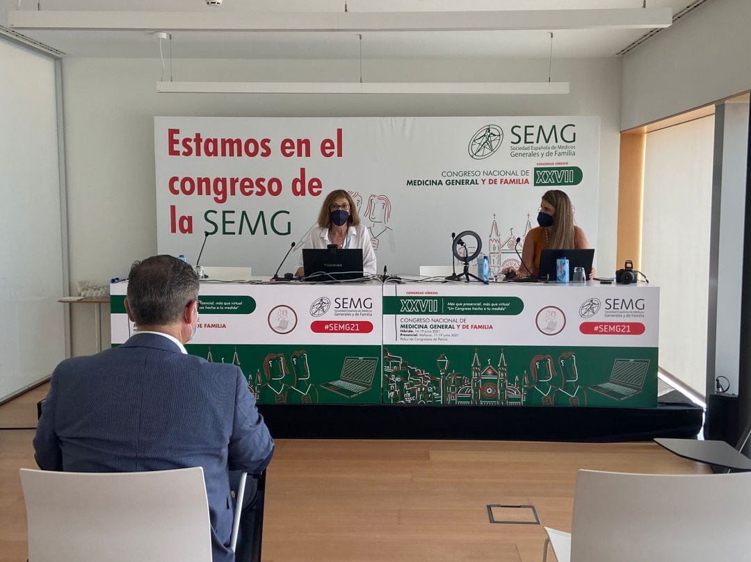 Isabel Jimeno es la responsable de vacunas de la Sociedad Española de Médicos Generales (SEMG)