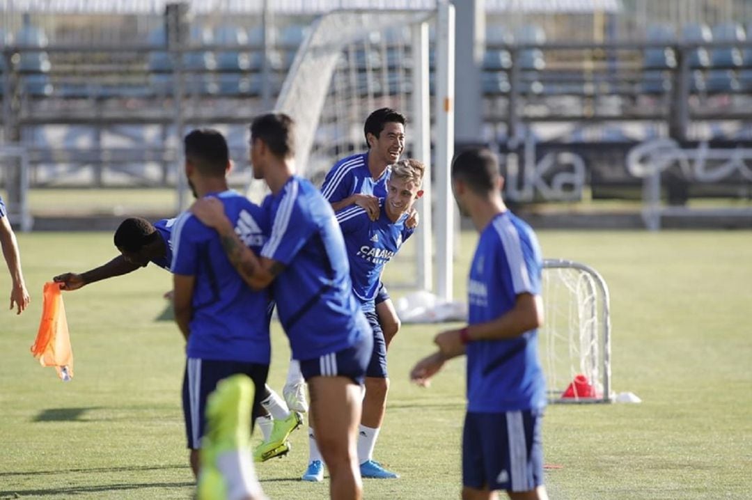 Shinji Kagawa durante su primer entrenamiento con el Real Zaragoza
