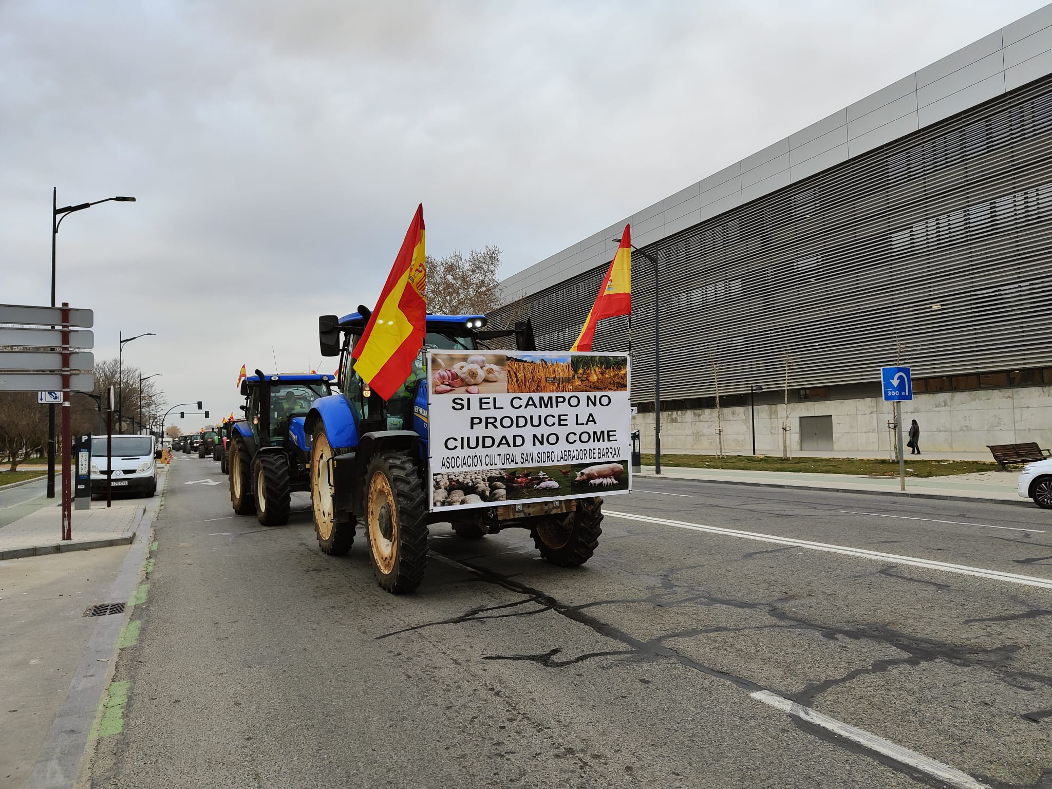 Una de las protestas se ha desarrollado por la carretera de Madrid, a primera hora de la mañana