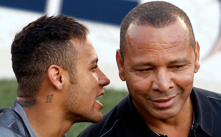 Neymar, junto a su padre