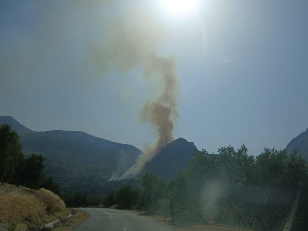 Incendio en Albanchez de Mágina.