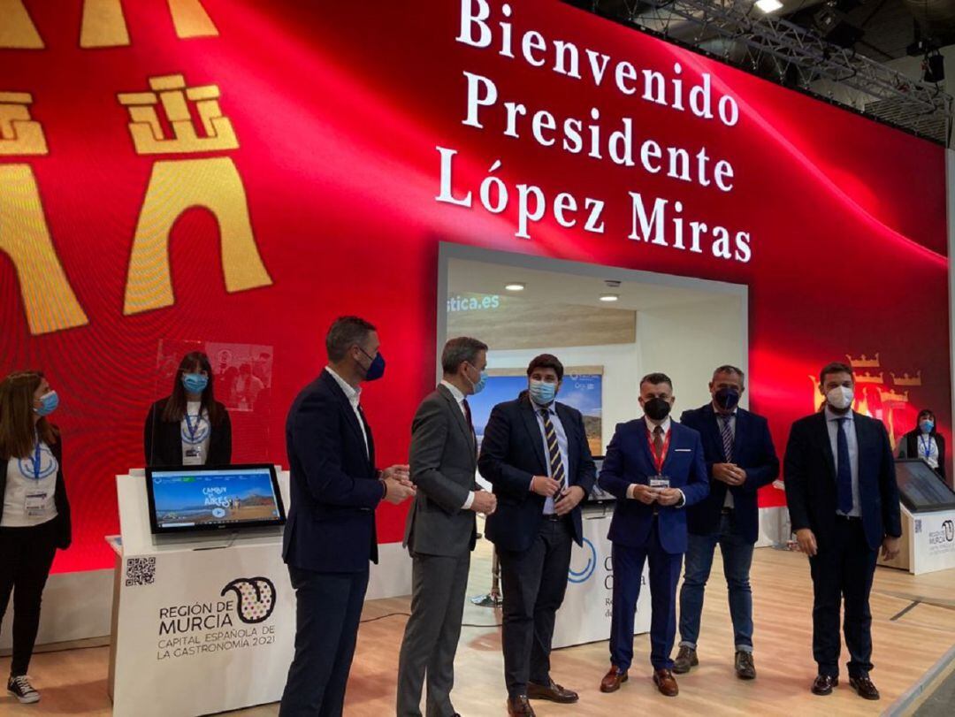 La Región de Murcia presenta su oferta turística en la Región de Murcia