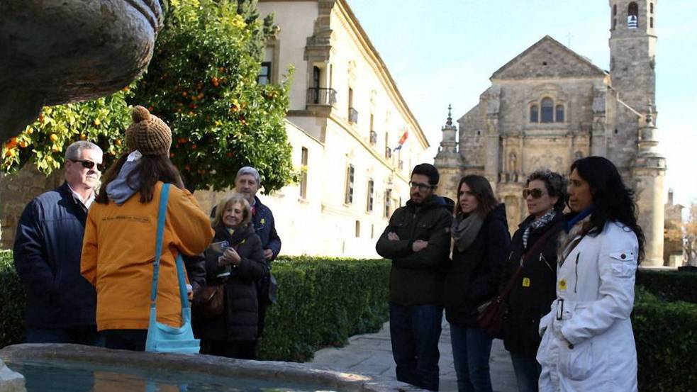 Imagen de archivo de turistas en Úbeda
