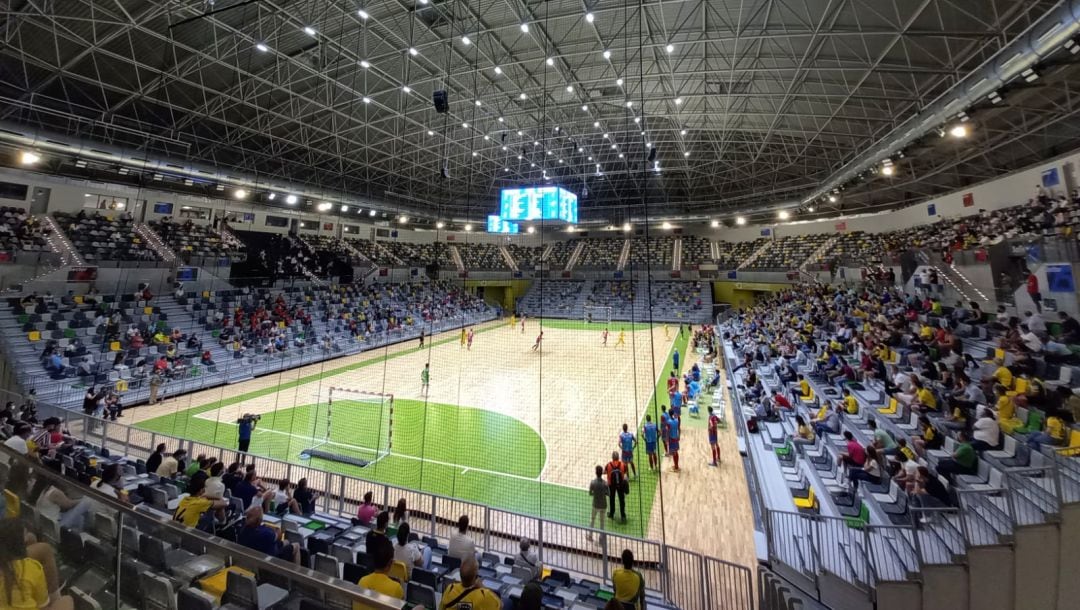 Un partido disputado en el Olivo Arena.