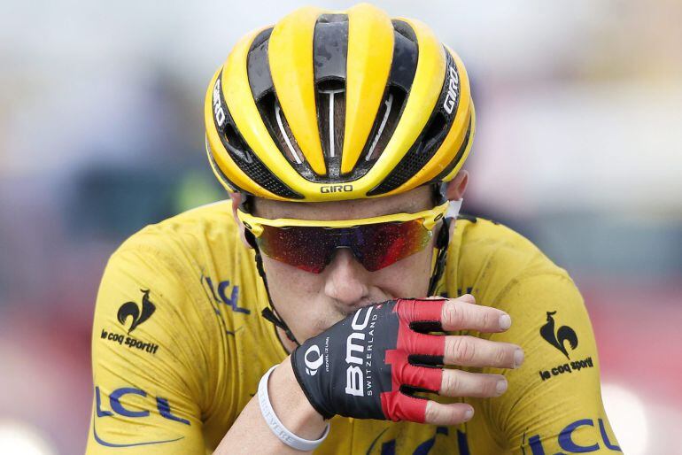 TDF115. Zelande (Netherlands), 05/07/2015.- BMC Racing team rider Rohan Dennis of Australia crosses the 2nd stage of the 102nd edition of the Tour de France 2015 cycling race, over 166Km from Utrecht to Zelande, Netherlands, 05 July 2015. (Ciclismo, Franc