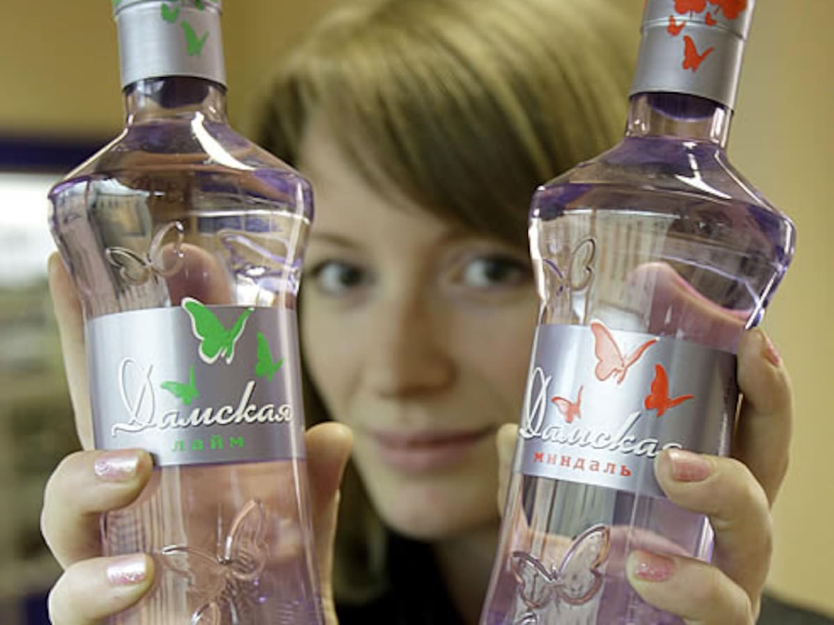 El nuevo vodka femenino preocupa en Rusia