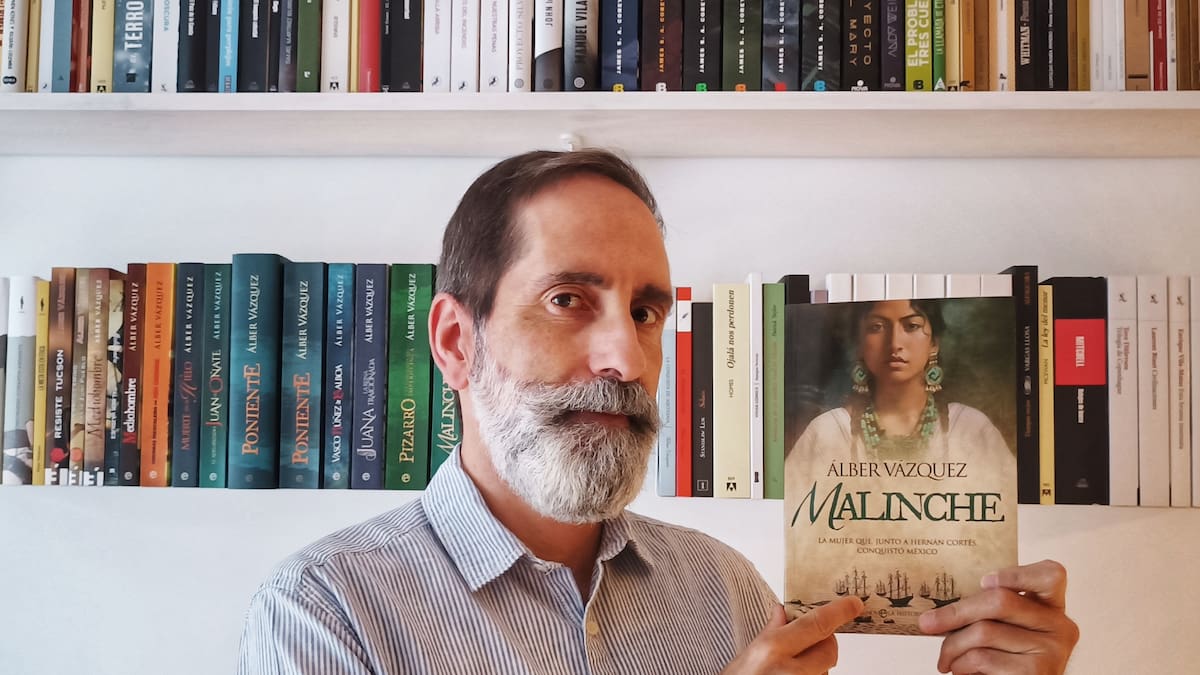 Charlamos con Álber Vázquez sobre su última novela, 'Malinche'