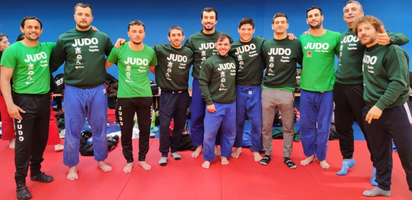Integrantes del Club de Judo Teguise.