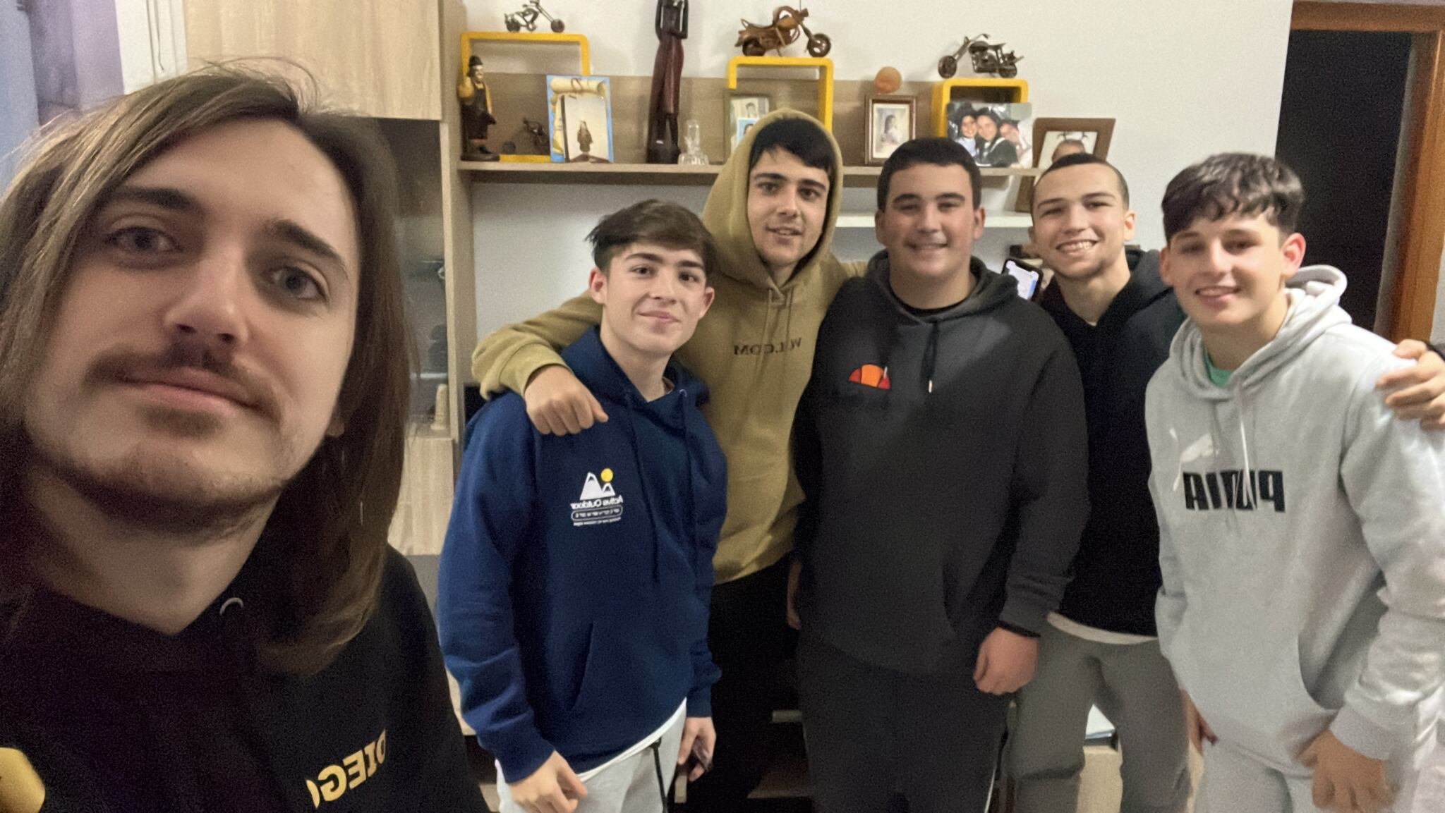 Autores y componentes del cuarteto juvenil Los Pochetino Tovar Verdejo del Complejo