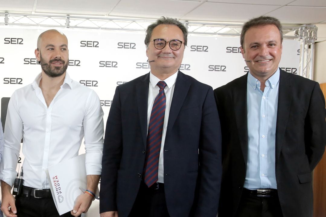 Xavier López, Francesc Sanguino y Natxo Bellido durante el debate organizado por Radio Alicante con motivo de las elecciones municipales de mayo