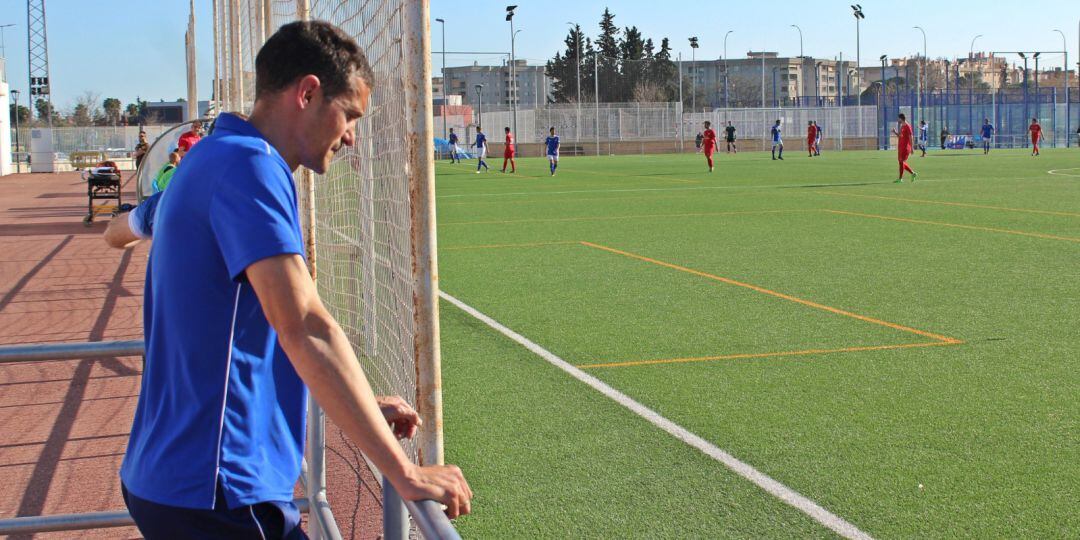Antonio Calle no pudo ver el partido desde el banquillo