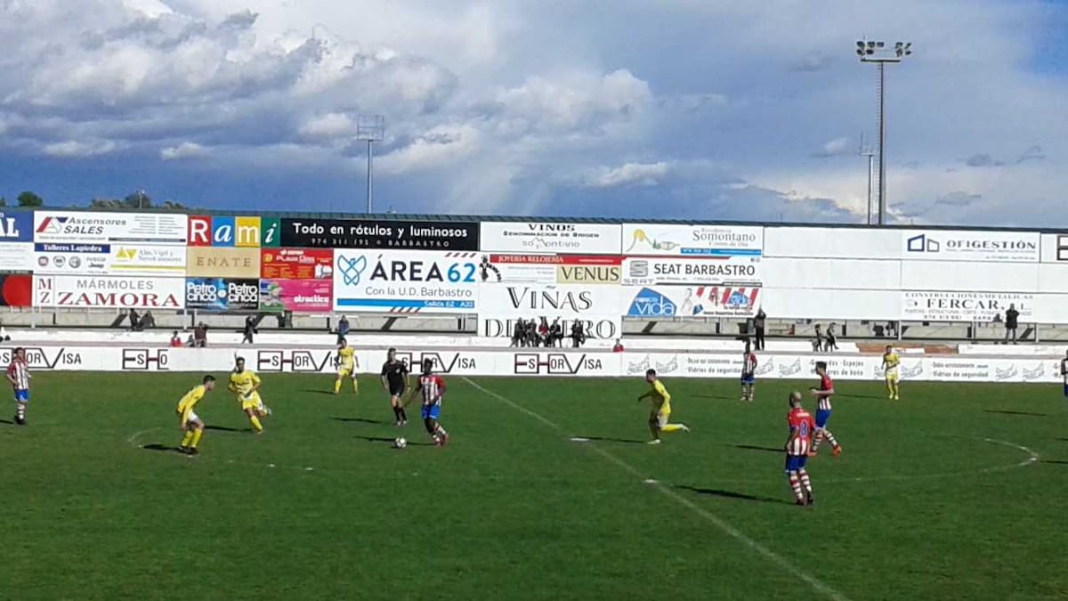 Zuera-Barbastro, abre la jornada en la Regional Preferente