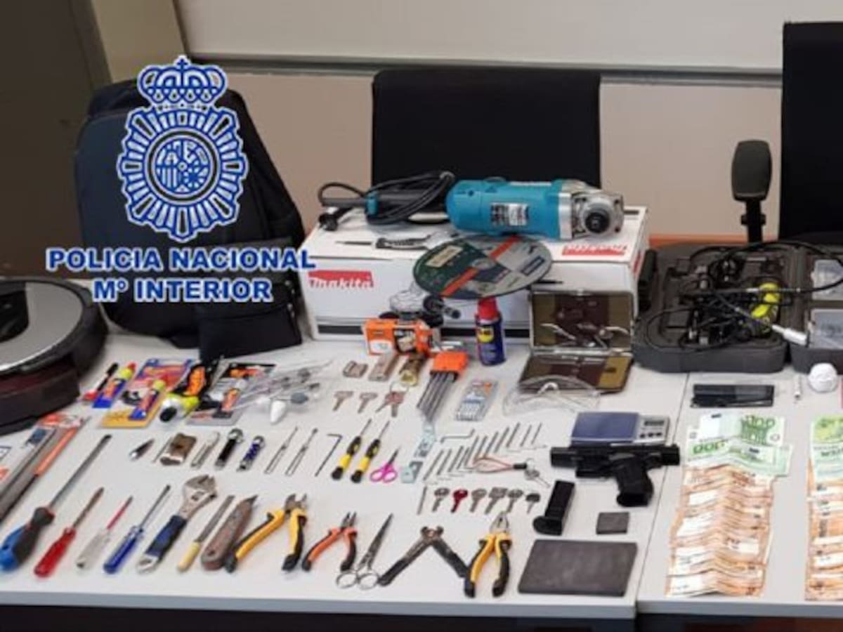 Detenidos dos individuos como presuntos autores de seis delitos de robo con fuerza en viviendas