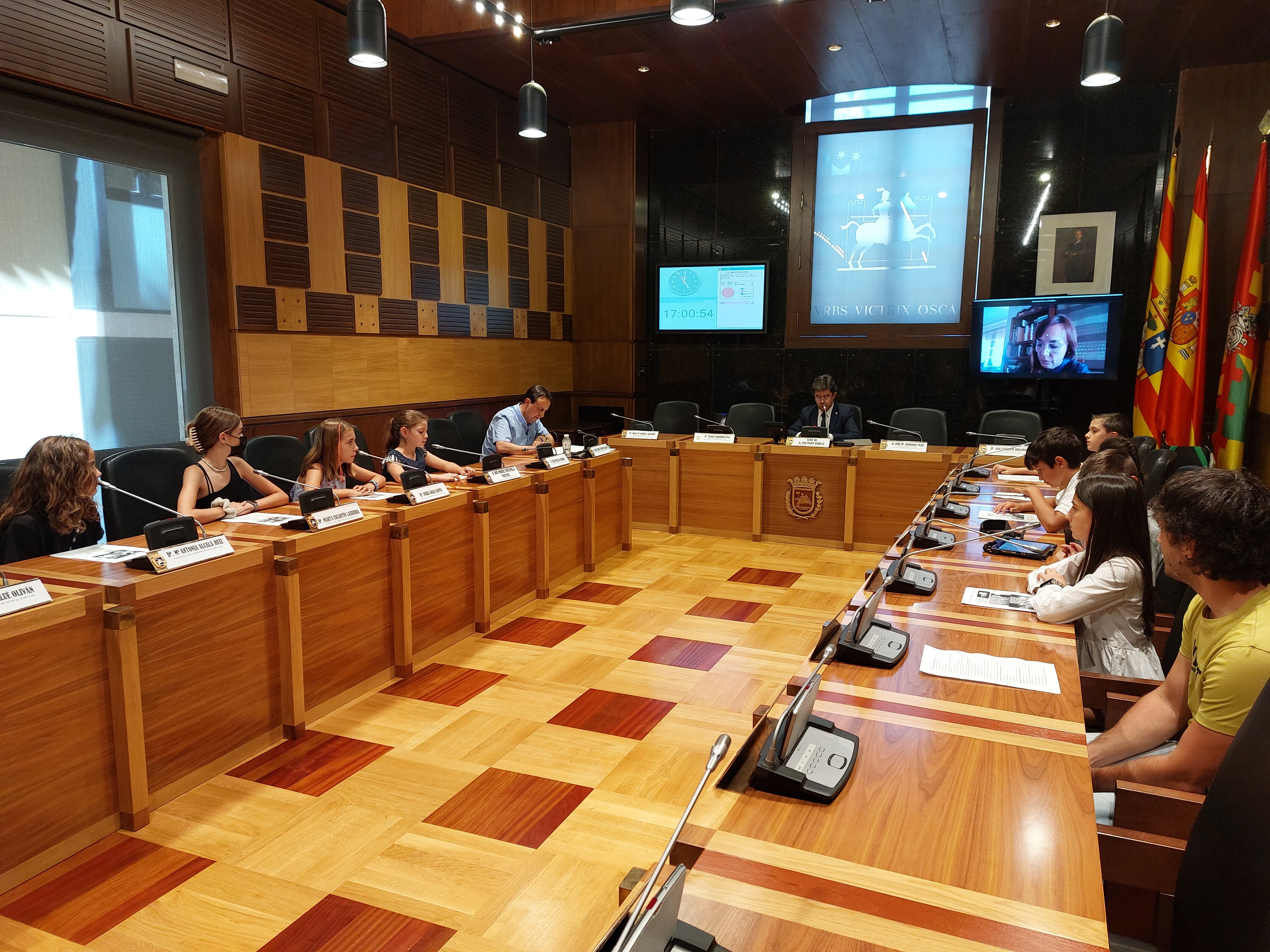 Pleno de la ciudad de los niños y las niñas en Huesca