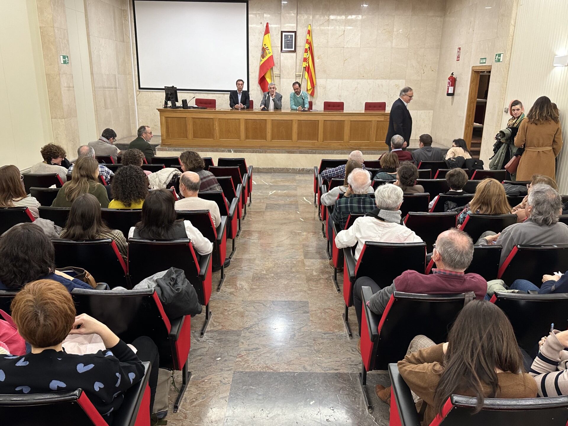 Reunión que ha mantenido el consejero Ángel Samper con los representantes de las OCAS