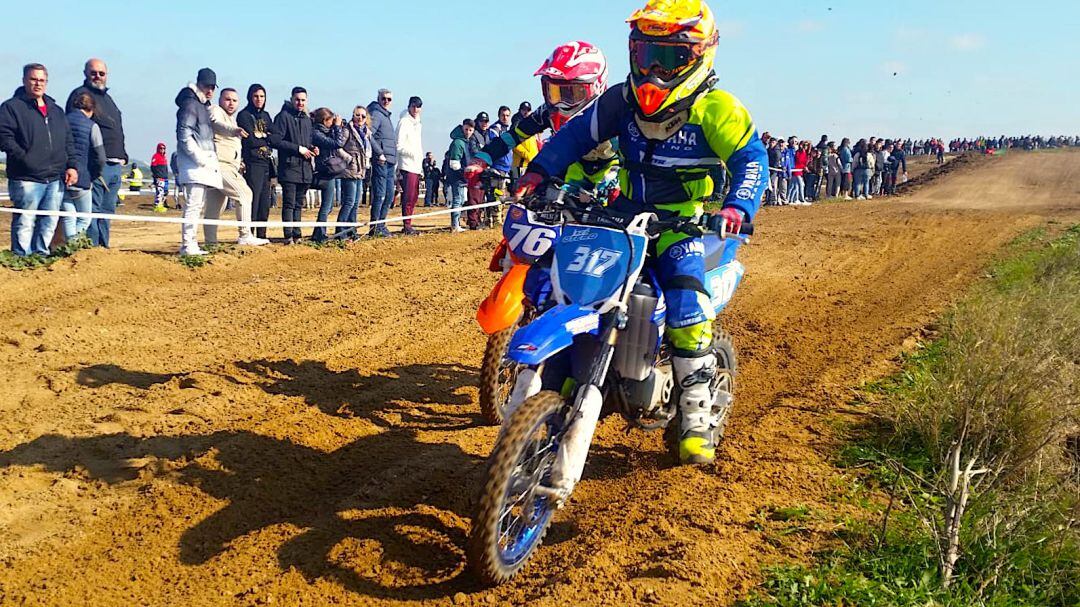 Una prueba de MX en el circuito Manuel Clemente de motocross