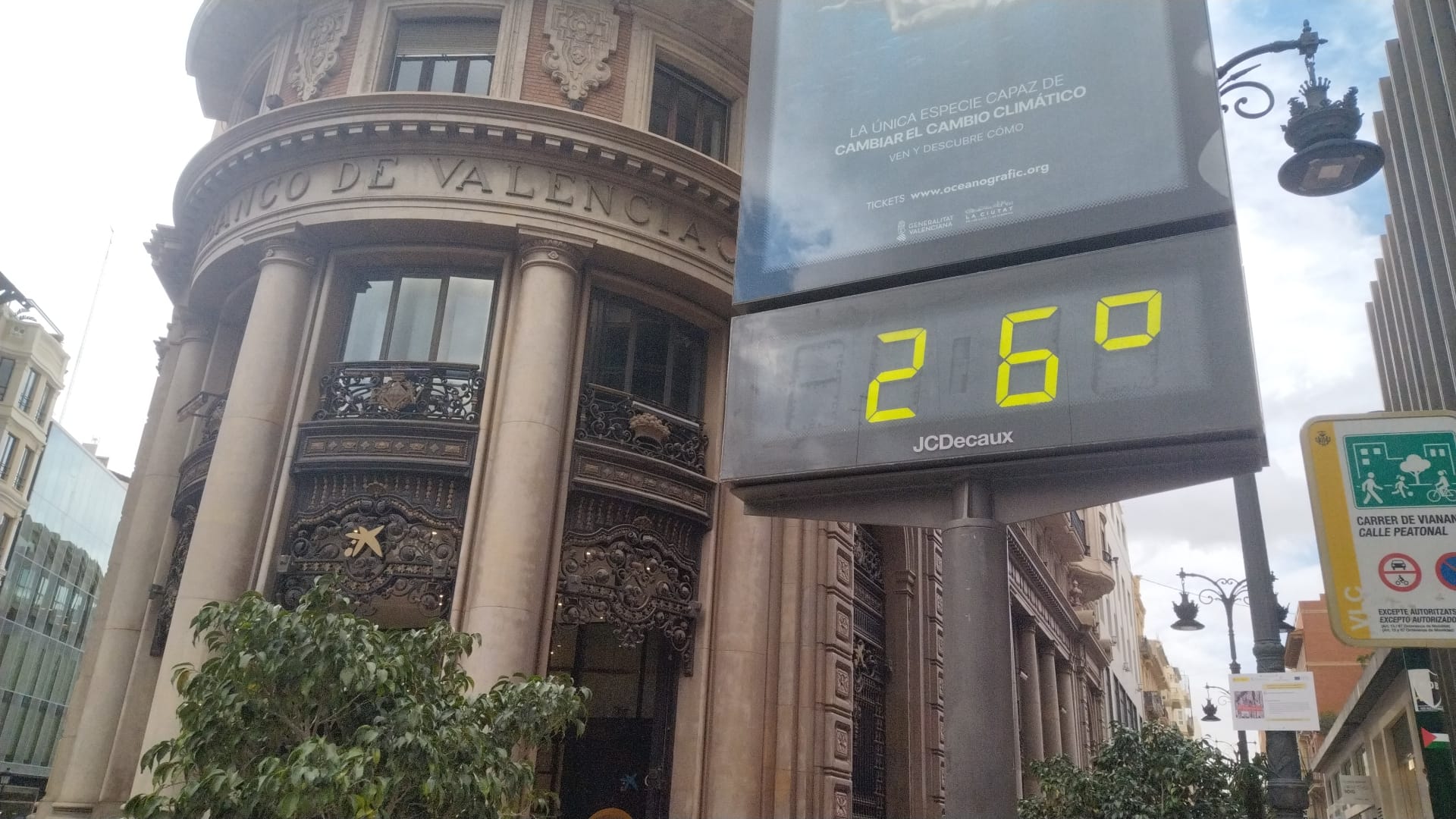 València alcanza este lunes los 26,6º, la temperatura más alta registrada en enero desde 1869