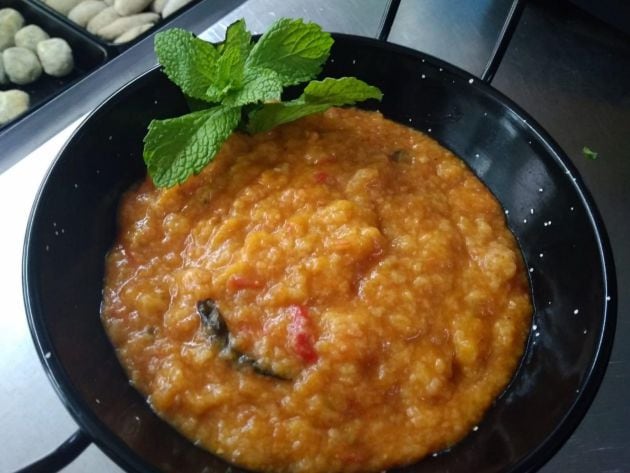 Ración de sopa de tomate