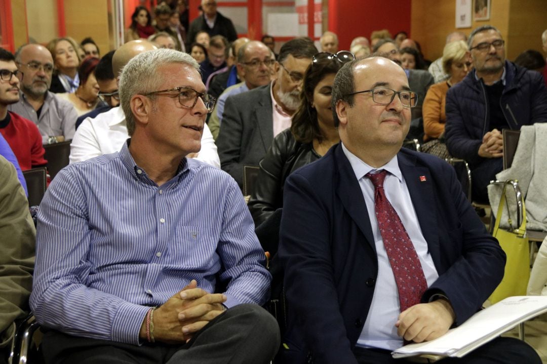 Josep Fèlix Ballesteros y Miquel Iceta, en un acto del PSOE en Tarragona