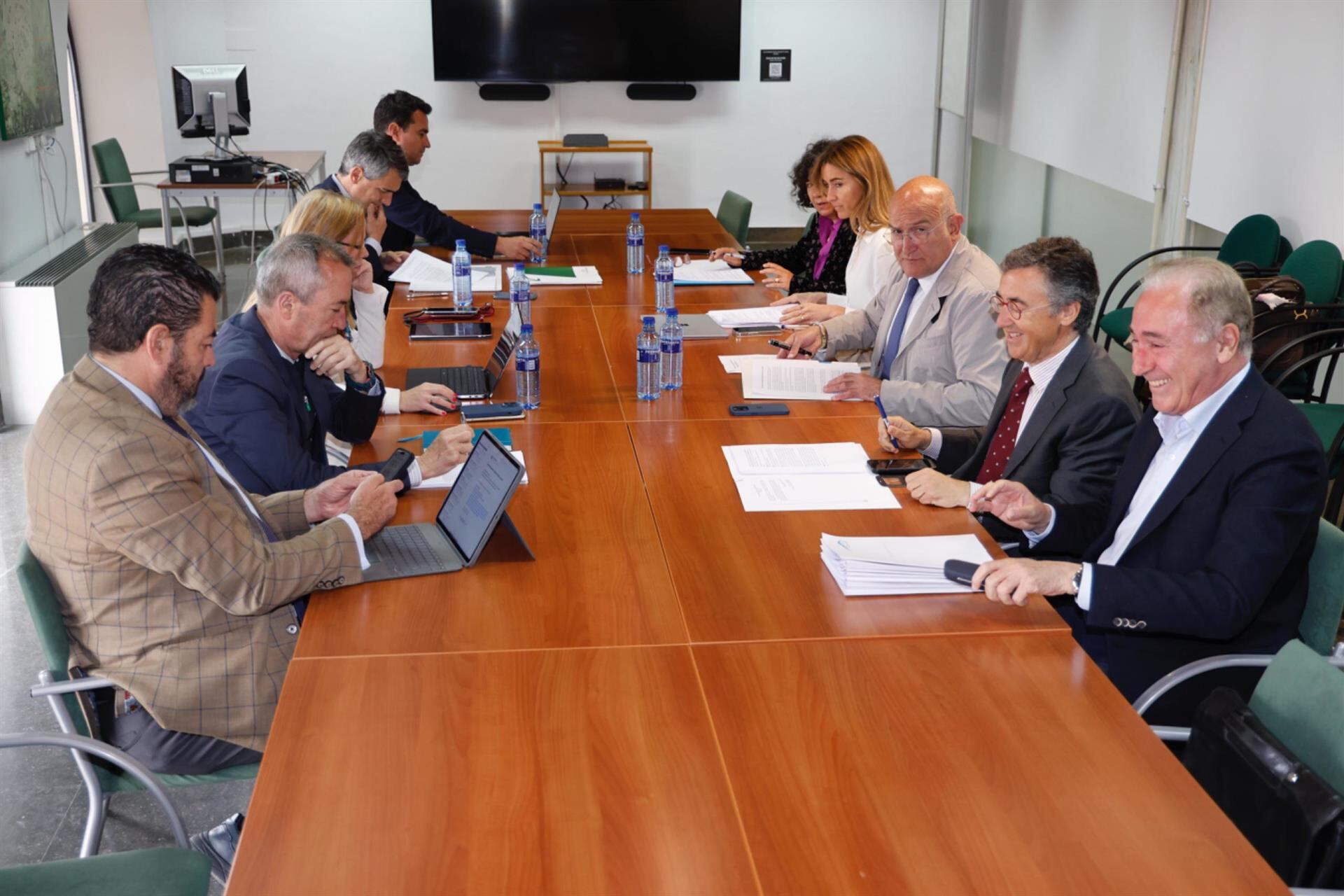 Reunión del Consejo de Administración de la SVAV. - AYUNTAMIENTO DE VALLADOLID