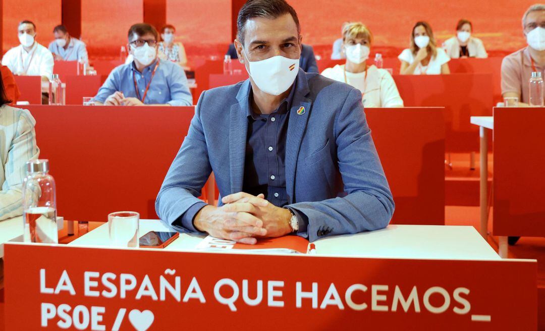 El secretario general del PSOE y presidente del Gobierno, Pedro Sánchez, durante la reunión del Comité Federal del partido que se celebra este sábado en Madrid. 