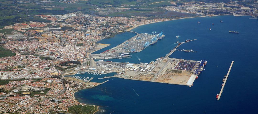 Vista aérea del Puerto de Algeciras.