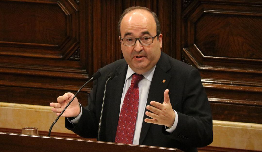 El president del grup parlamentari PSC-Units, Miquel Iceta, intervé al debat de política general
