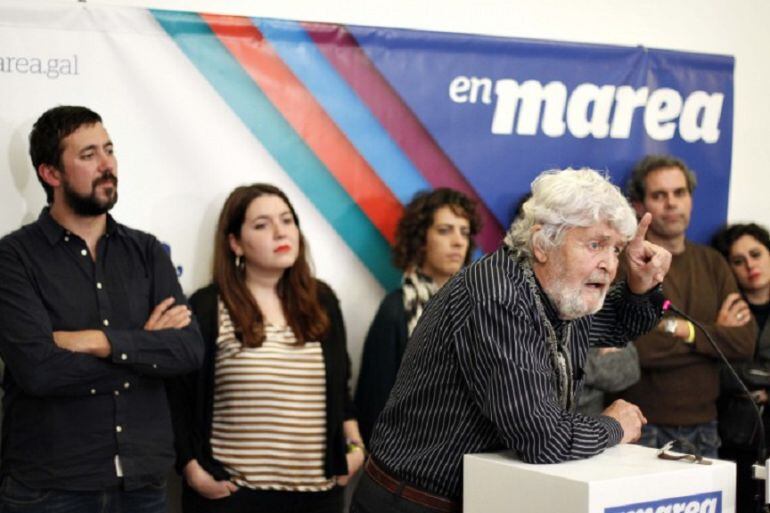 Xosé Manuel Beiras en un mitin de campaña de las elecciones generales