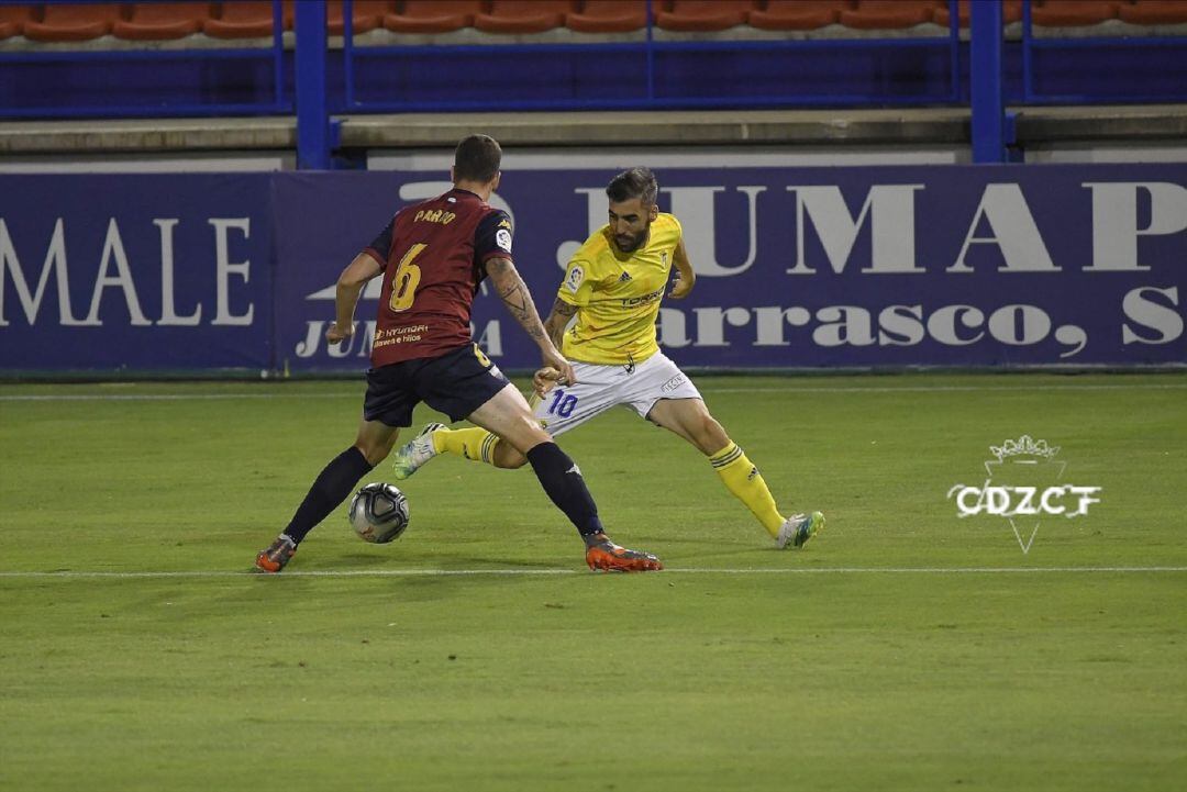 Perea en una acción del partido