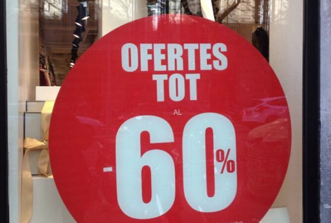 Alguns establiments ofereixen grans descomptes, tot i que les rebaixes no comencen fins el 7 de gener