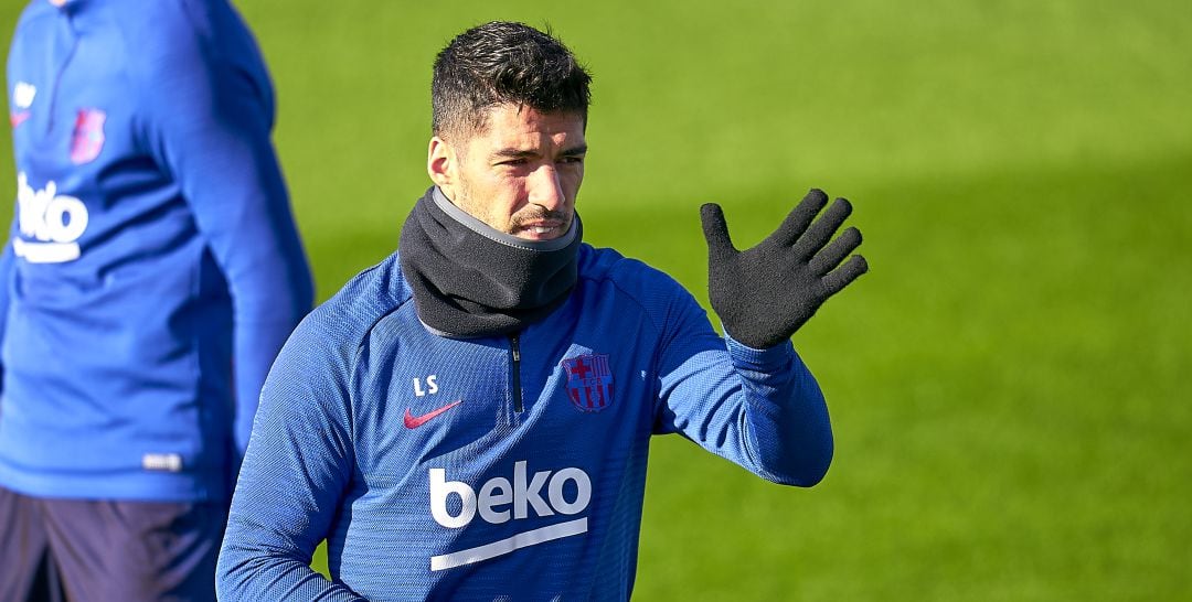 Luis Suárez, durante un entrenamiento con el Fútbol Club Barcelona