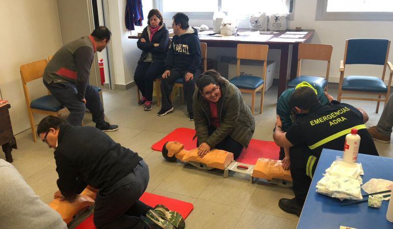 Taller de primeros auxilios.