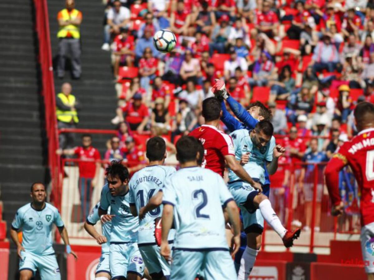 El Numancia suma un punto en Tarragona para seguir en puestos play-off