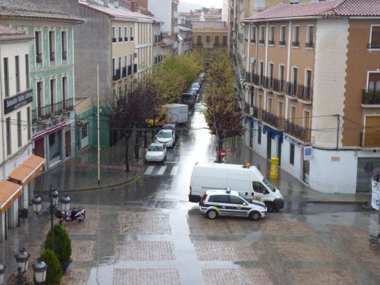 Plaza del Ayuntamiento y calle Colón sin alumbrado navideño