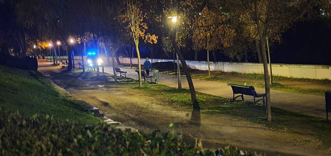 Los agentes tramitaron 75 denuncias por incumplir el toque de queda