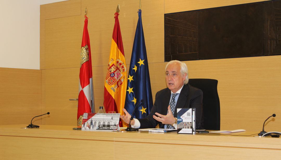 Presidente del TSJ, José Luis Concepción