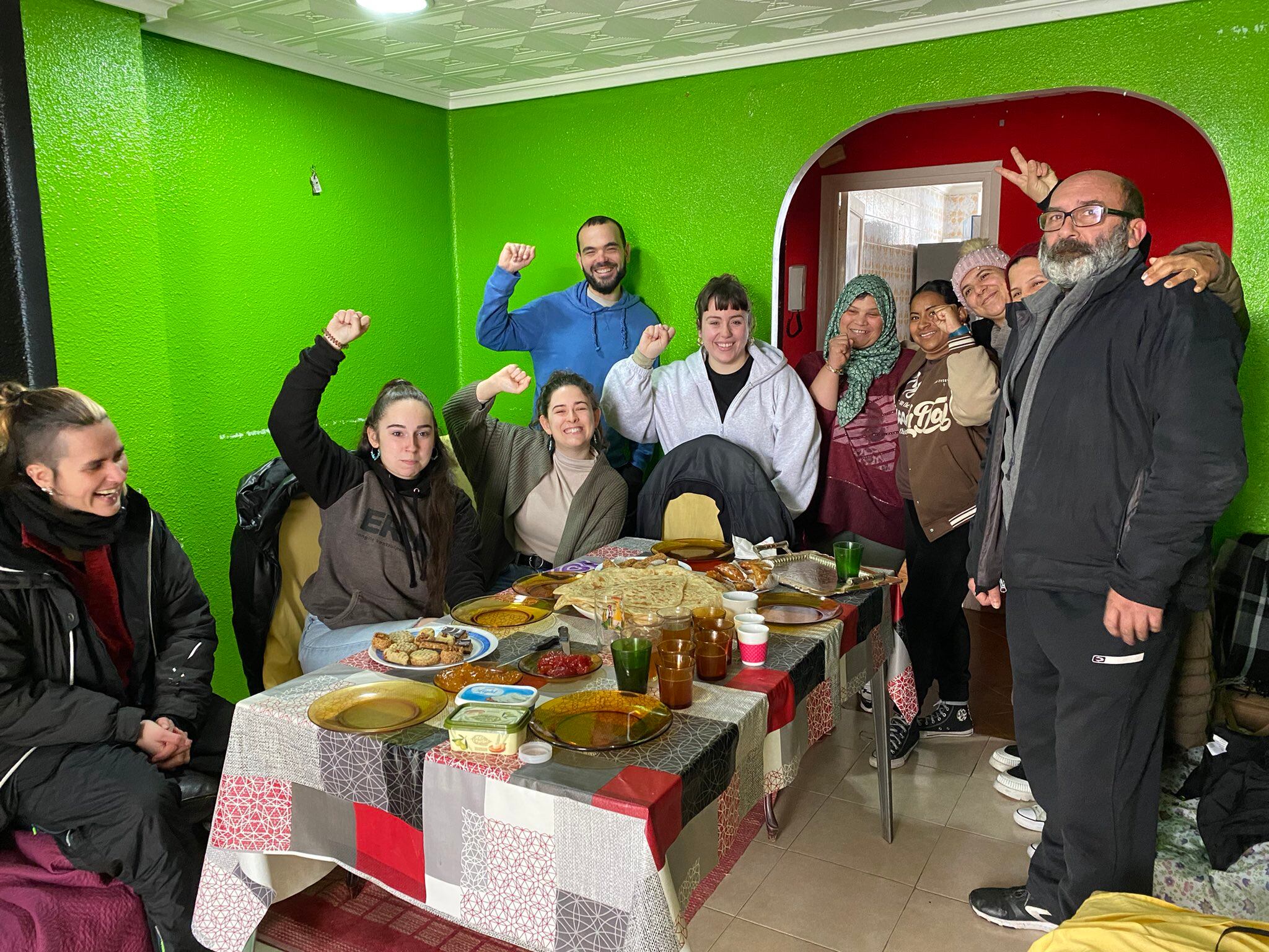 Una familia de origen marroquí consigue paralizar en Orriols el desahucio de su casa durante un mes. Fuente: Sindicat de barri D’Orriols